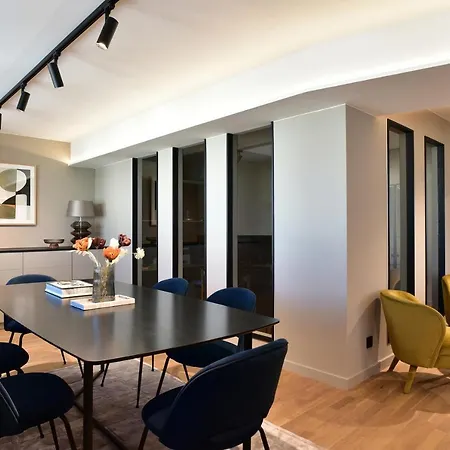 Saxx Aparthotel *