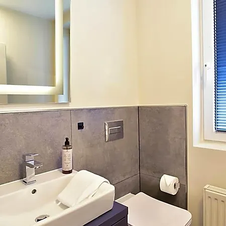 Aparthotel Saxx 4*