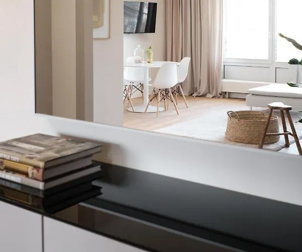 מלון דירות Saxx 4*